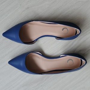 NEW NEVER WORN Blue Flats